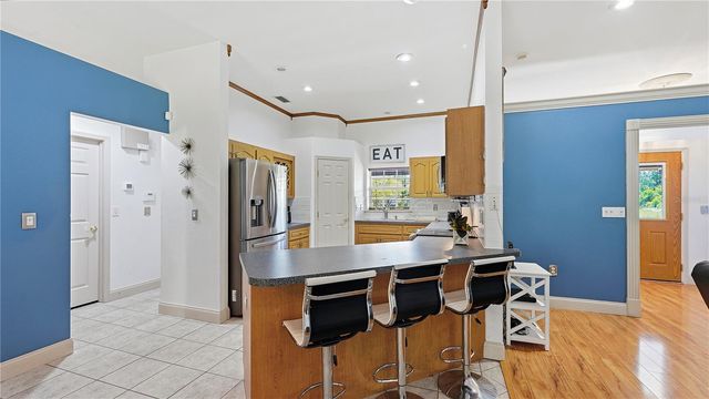 6780 SUGARBUSH LANE 9, Polk City, FL 33868