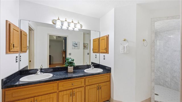 6780 SUGARBUSH LANE 9, Polk City, FL 33868