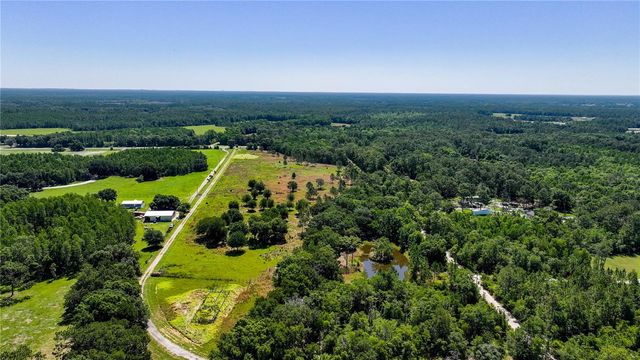 6780 SUGARBUSH LANE 9, Polk City, FL 33868