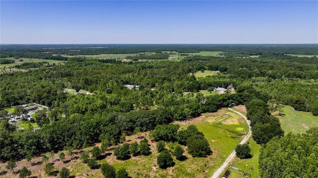 6780 SUGARBUSH LANE 9, Polk City, FL 33868