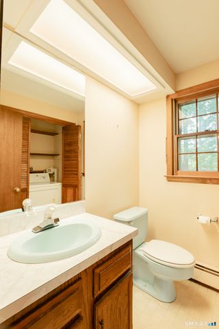 88 Farm Hill Road, Wallingford, CT 06492