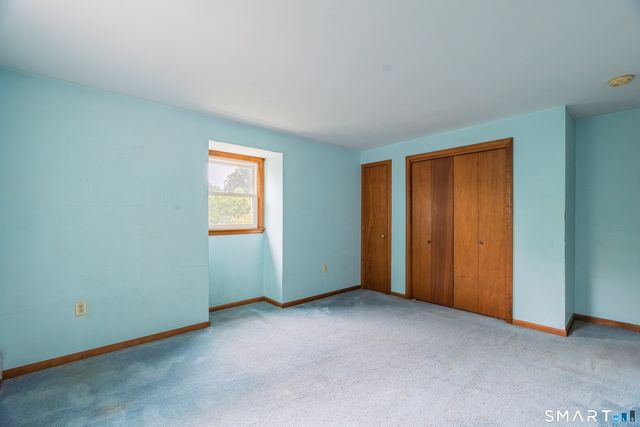 88 Farm Hill Road, Wallingford, CT 06492