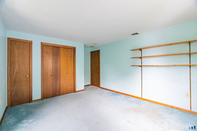 88 Farm Hill Road, Wallingford, CT 06492