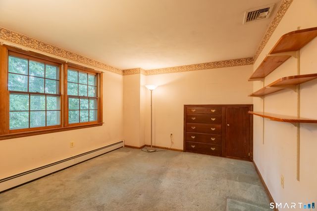 88 Farm Hill Road, Wallingford, CT 06492