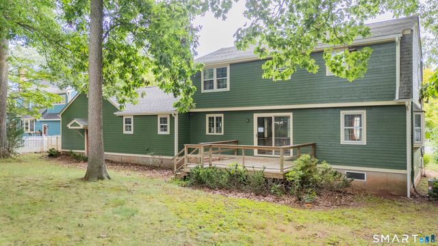 88 Farm Hill Road, Wallingford, CT 06492