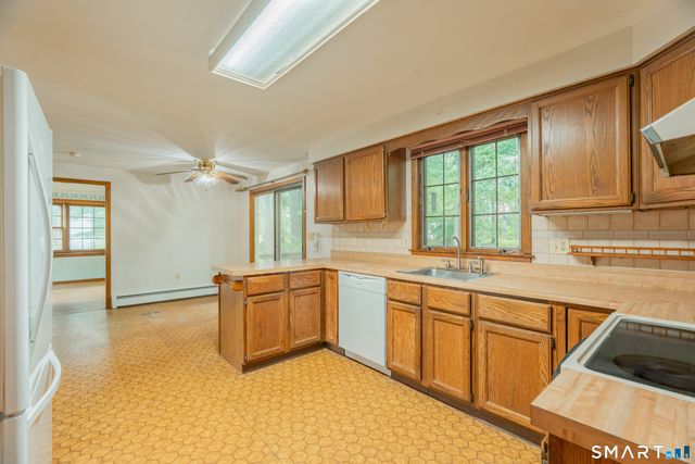 88 Farm Hill Road, Wallingford, CT 06492