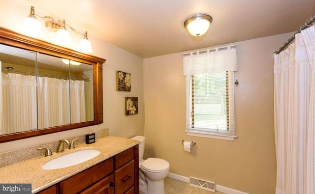 319 ROSEMONT AVE, Newfield, NJ 08344