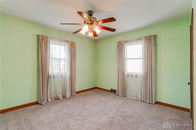 207 W Roseland Avenue, Springfield, OH 45503