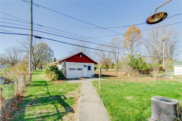 207 W Roseland Avenue, Springfield, OH 45503