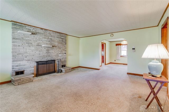 207 W Roseland Avenue, Springfield, OH 45503