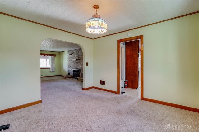 207 W Roseland Avenue, Springfield, OH 45503