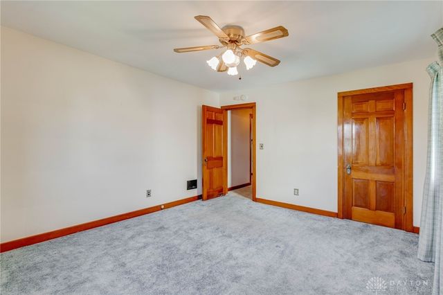 207 W Roseland Avenue, Springfield, OH 45503