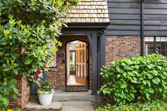 1105 Shenandoah Drive E, Seattle, WA 98112