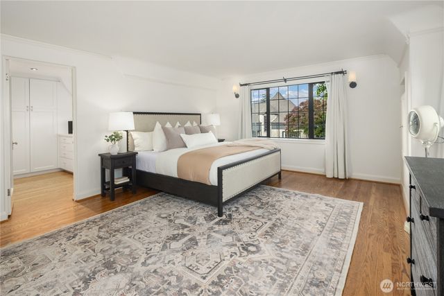 1105 Shenandoah Drive E, Seattle, WA 98112