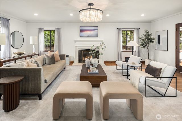 1105 Shenandoah Drive E, Seattle, WA 98112