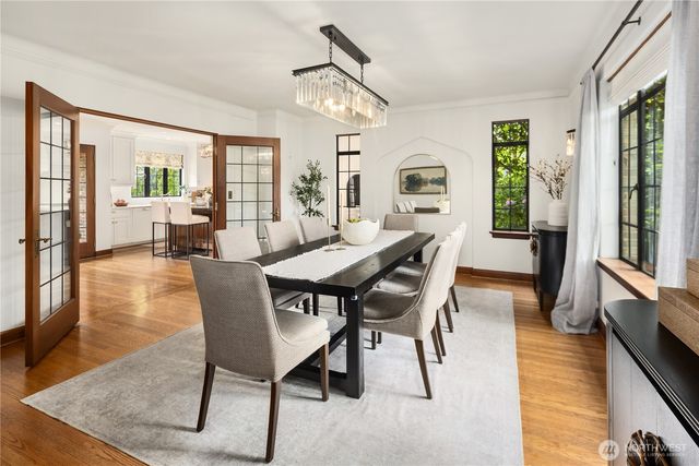 1105 Shenandoah Drive E, Seattle, WA 98112