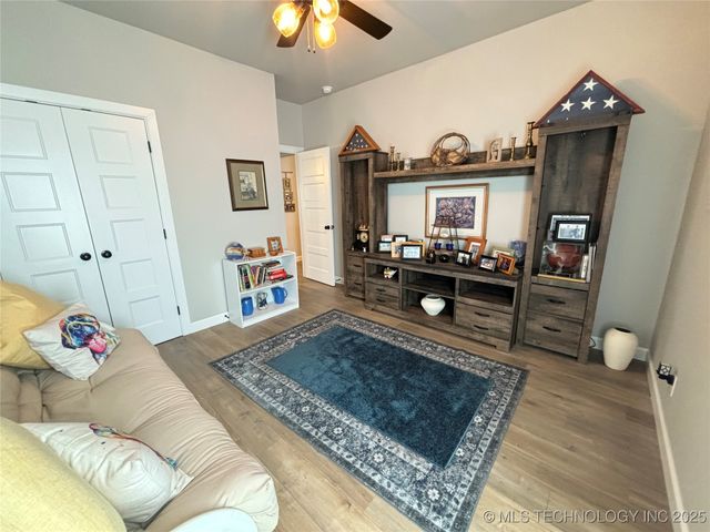 26048 E 731 Road, Wagoner, OK 74467