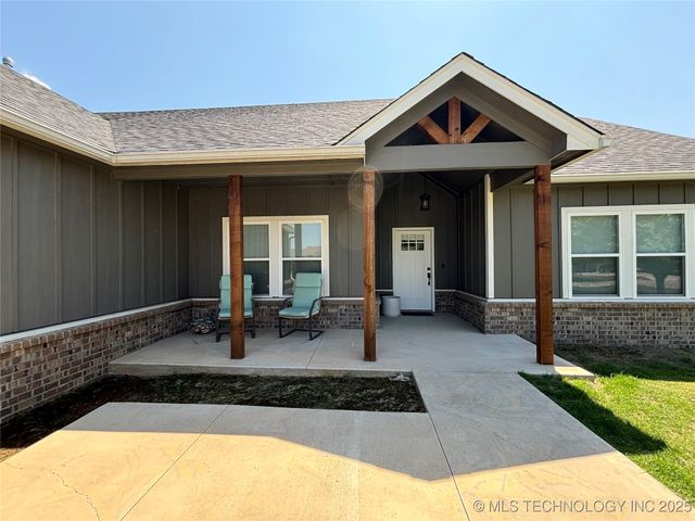 26048 E 731 Road, Wagoner, OK 74467
