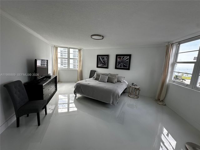 2851 S Ocean Boulevard 6 V, Boca Raton, FL 33432