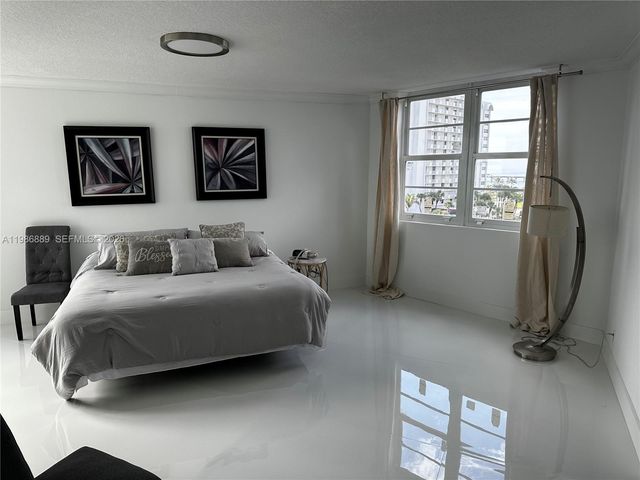 2851 S Ocean Boulevard 6 V, Boca Raton, FL 33432