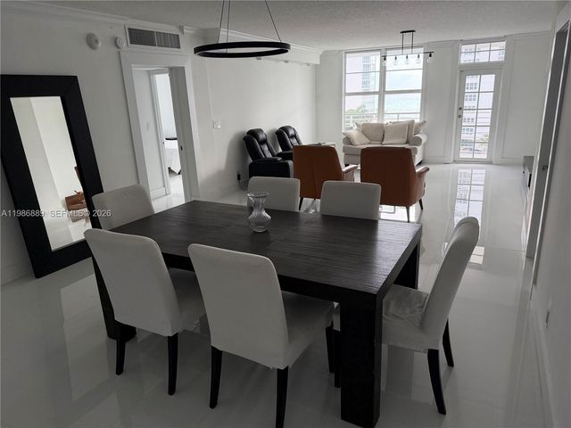 2851 S Ocean Boulevard 6 V, Boca Raton, FL 33432
