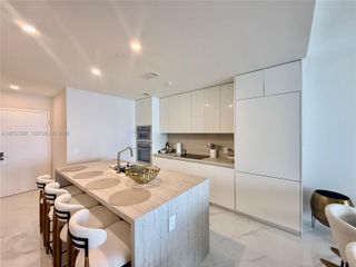 700 NE 24th Street 1002, Miami, FL 33137