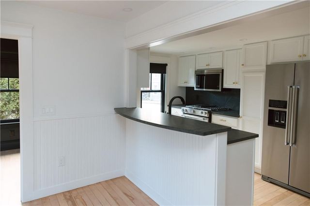 42 Marlborough Street, East Greenwich, RI 02818