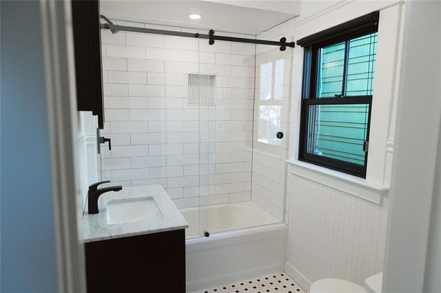 42 Marlborough Street, East Greenwich, RI 02818