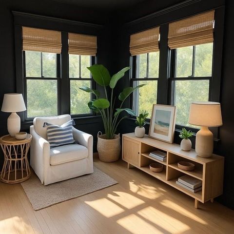 42 Marlborough Street, East Greenwich, RI 02818