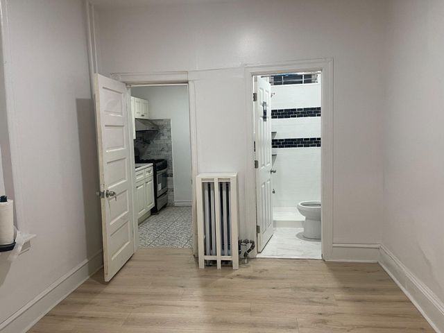 6324 KINGSESSING AVE, Philadelphia, PA 19142