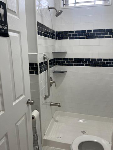 6324 KINGSESSING AVE, Philadelphia, PA 19142
