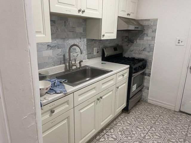 6324 KINGSESSING AVE, Philadelphia, PA 19142
