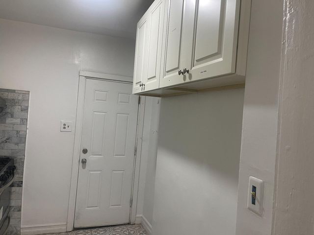 6324 KINGSESSING AVE, Philadelphia, PA 19142