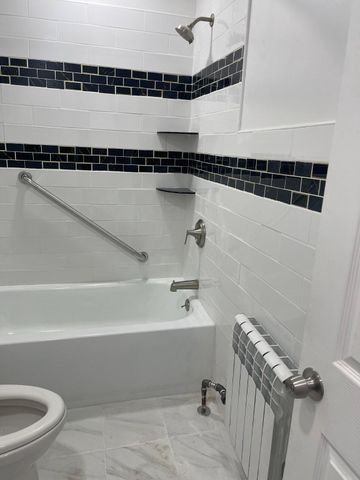 6324 KINGSESSING AVE, Philadelphia, PA 19142