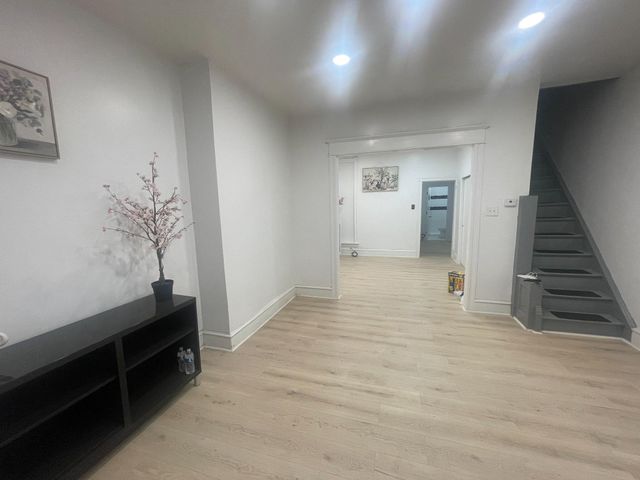 6324 KINGSESSING AVE, Philadelphia, PA 19142