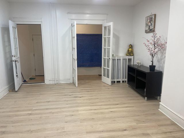 6324 KINGSESSING AVE, Philadelphia, PA 19142