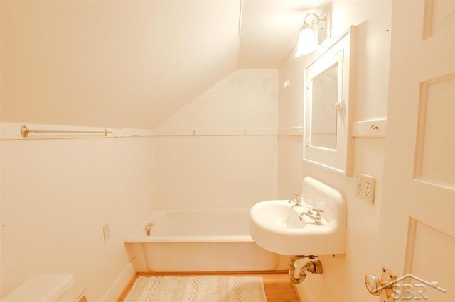 21 W Hannum Boulevard, Saginaw Twp, MI 48602