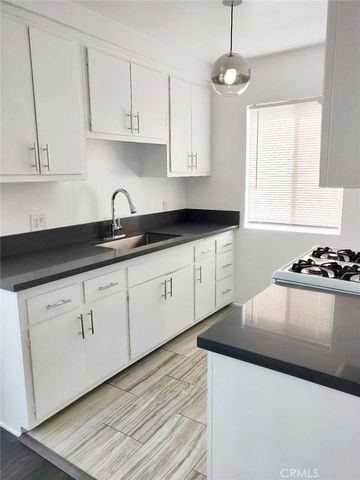 5236 Kester Avenue, Sherman Oaks, CA 91411