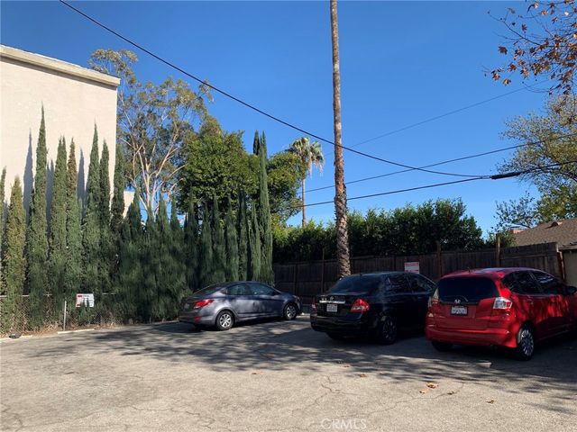 5236 Kester Avenue, Sherman Oaks, CA 91411