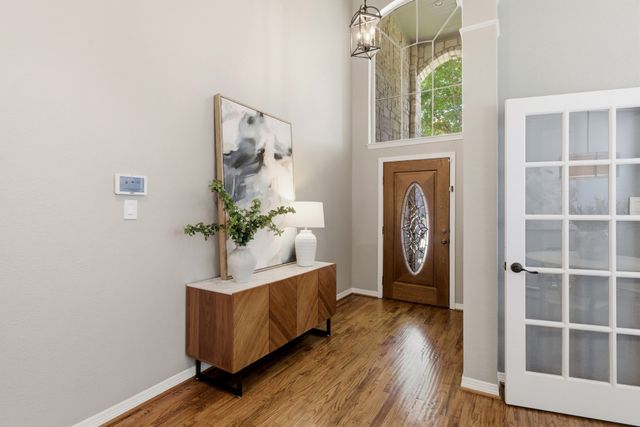 7947 Glade Hill Court, Dallas, TX 75218