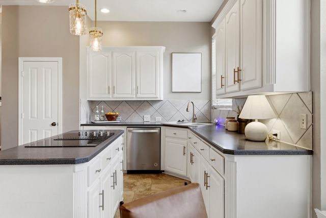 7947 Glade Hill Court, Dallas, TX 75218