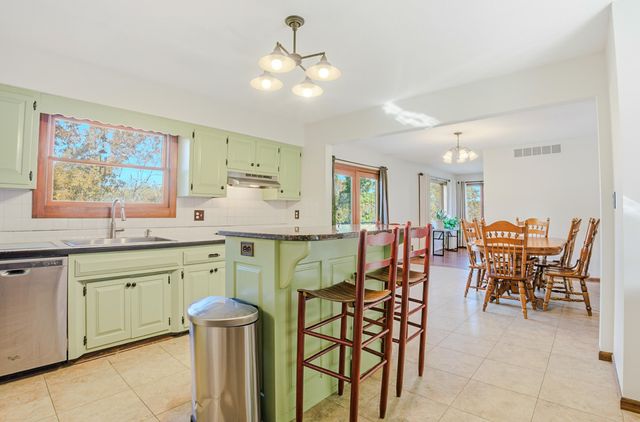 4735 N ROEMER RD, Columbia, MO 65202