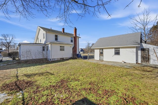 62 Talcott Ave, West Springfield, MA 01089