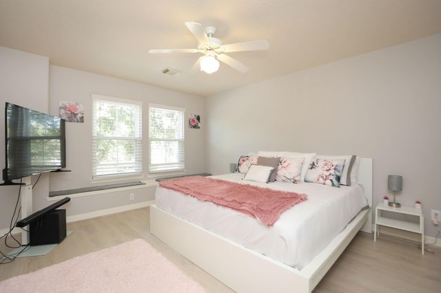 8410 Brighton Lake Lane, Houston, TX 77095