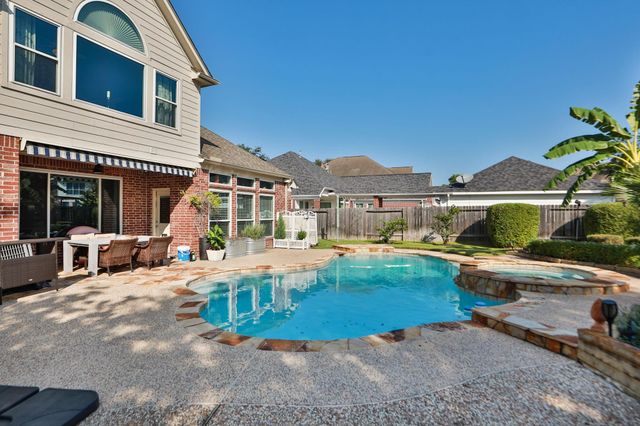 8410 Brighton Lake Lane, Houston, TX 77095