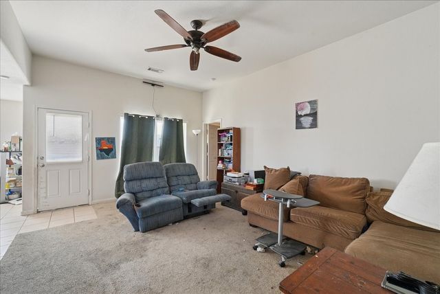 125 Dodge City Court, Newark, TX 76071