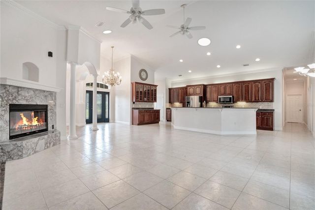5365 SHADY OAK CIRCLE, St Cloud, FL 34771