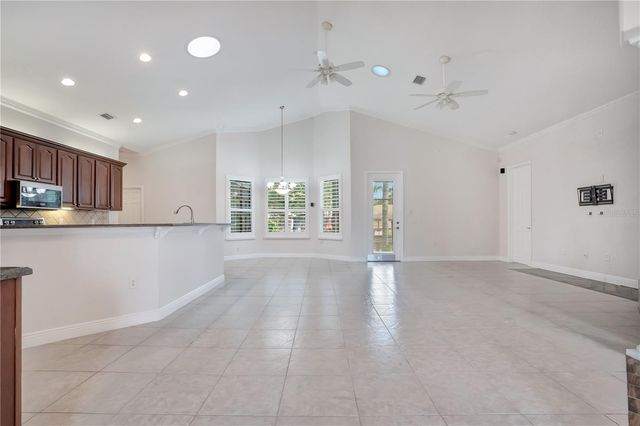 5365 SHADY OAK CIRCLE, St Cloud, FL 34771
