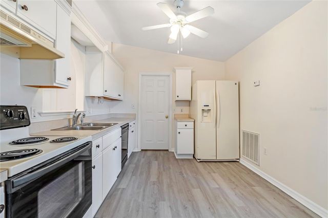 1153 AMANDA KAY CIRCLE, Sanford, FL 32771