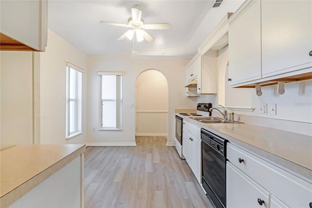 1153 AMANDA KAY CIRCLE, Sanford, FL 32771